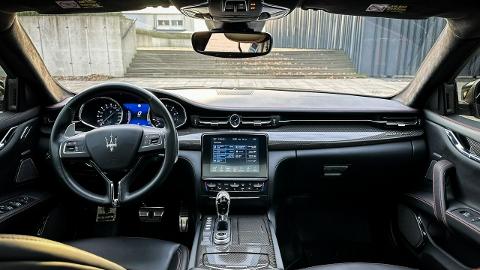 Maserati Quattroporte VI  (410KM) -  246 000  PLN, 2018 - Tarnowskie Góry - wyprzedaż | Autoria.pl