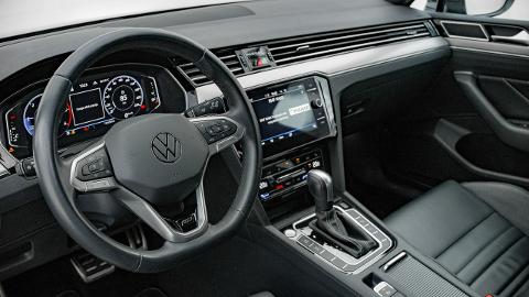 Volkswagen Passat B8  (200KM) -  144 850  PLN, 2021 - wyprzedaż | Autoria.pl