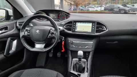 Peugeot 308 1.2 PureTech Active S&S (130KM) - 40 900  PLN, 2016 - Radom - wyprzedaż | Autoria.pl