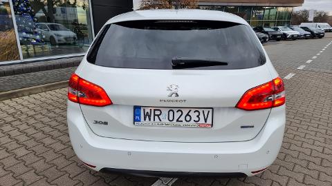 Peugeot 308 1.2 PureTech Active S&S (130KM) - 40 900  PLN, 2016 - Radom - wyprzedaż | Autoria.pl