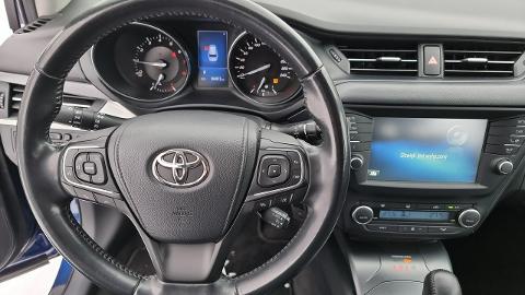 Toyota Avensis III  (152KM) - 65 100  PLN, 2018 - Janki - wyprzedaż | Autoria.pl