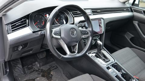 Volkswagen Passat B8  (190KM) - 75 900  PLN, 2019 - Stargard Szczeciński - wyprzedaż | Autoria.pl
