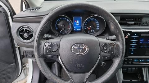 Toyota Auris II  (90KM) - 47 600  PLN, 2018 - Janki - wyprzedaż | Autoria.pl