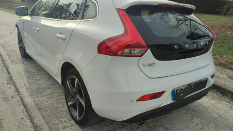 Volvo V40 II  (150KM) - 23 900  PLN, 2015 - PLESZEW - wyprzedaż | Autoria.pl