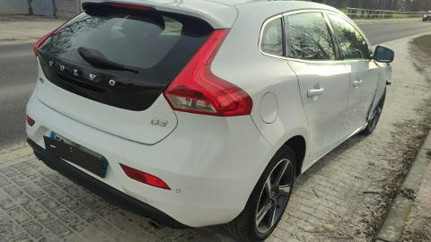 Volvo V40 II  (150KM) - 23 900  PLN, 2015 - PLESZEW - wyprzedaż | Autoria.pl