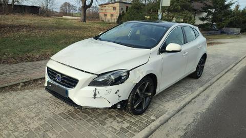 Volvo V40 II  (150KM) - 23 900  PLN, 2015 - PLESZEW - wyprzedaż | Autoria.pl