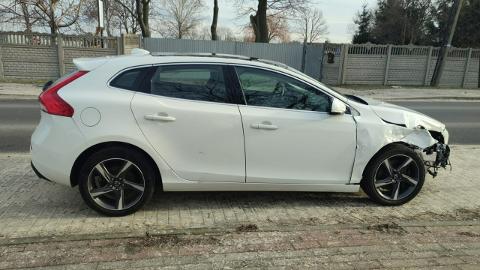 Volvo V40 II  (150KM) - 23 900  PLN, 2015 - PLESZEW - wyprzedaż | Autoria.pl