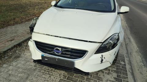 Volvo V40 II  (150KM) - 23 900  PLN, 2015 - PLESZEW - wyprzedaż | Autoria.pl