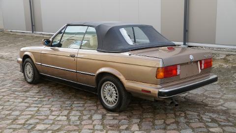 BMW Seria  3 E30  (170KM) - 39 900  PLN, 1988 - Koszalin - wyprzedaż | Autoria.pl