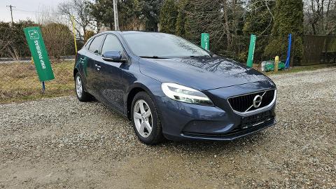 Volvo V40 II  (150KM) - 59 900  PLN, 2018 - Nowy Sącz - wyprzedaż | Autoria.pl