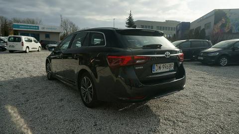 Toyota Avensis III  (143KM) - 59 000  PLN, 2017 - Poznań - wyprzedaż | Autoria.pl