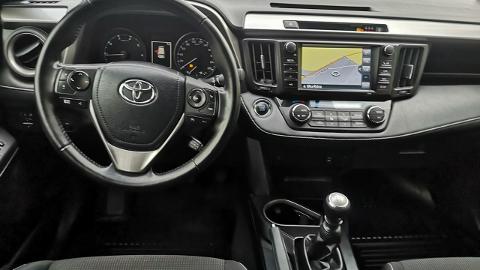 Toyota RAV4 IV  (143KM) - 79 900  PLN, 2017 - Strzegom - wyprzedaż | Autoria.pl