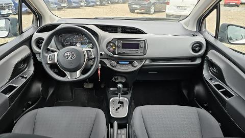 Toyota Yaris III  (75KM) - 40 500  PLN, 2018 - Katowice - wyprzedaż | Autoria.pl
