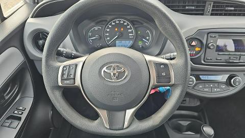 Toyota Yaris III  (75KM) - 40 500  PLN, 2019 - Katowice - wyprzedaż | Autoria.pl