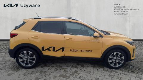 Kia Stonic (100KM) - 98 900  PLN, 2023 - Tomaszów Mazowiecki - wyprzedaż | Autoria.pl