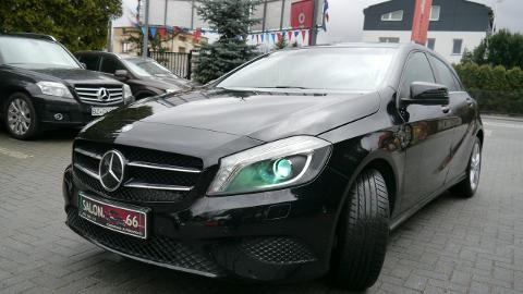 Mercedes-Benz Klasa A W176  (156KM) - 67 900  PLN, 2015 - CZĘSTOCHOWA - wyprzedaż | Autoria.pl