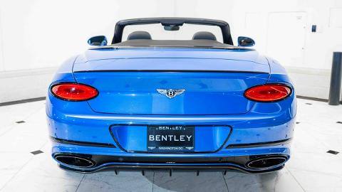 Bentley Continental GT (652KM) -  690 000  PLN, 2022 - Katowice - wyprzedaż | Autoria.pl