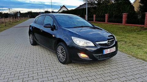 Opel Astra J  (140KM) - 21 990  PLN, 2011 - Piła - wyprzedaż | Autoria.pl