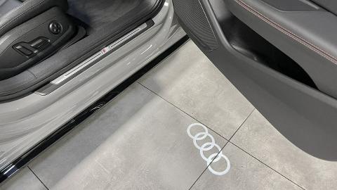 Audi A4 B9  (252KM) -  141 300  PLN, 2019 - Częstochowa - wyprzedaż | Autoria.pl