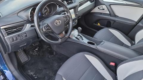 Toyota Avensis III  (152KM) - 67 700  PLN, 2018 - Janki - wyprzedaż | Autoria.pl