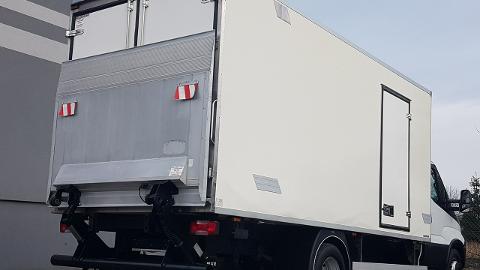 Iveco Daily 70-170 WINDA CHŁODNIA 10EP (170KM) -  111 900  PLN, 2016 - Poręba - wyprzedaż | Autoria.pl