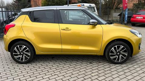 Suzuki Swift VI  (85KM) - 61 900  PLN, 2021 - Zduńska Wola - wyprzedaż | Autoria.pl