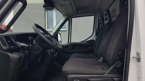 Iveco Daily 70-170 WINDA CHŁODNIA 10EP (170KM) -  111 900  PLN, 2016 - Poręba - wyprzedaż | Autoria.pl