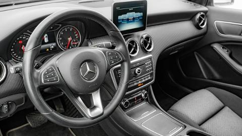 Mercedes-Benz GLA (156KM) -  107 900  PLN, 2019 - Pępowo - wyprzedaż | Autoria.pl