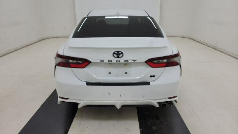 Toyota Camry IX  (203KM) - 72 300  PLN, 2024 - Katowice - wyprzedaż | Autoria.pl