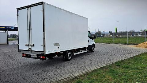 Iveco Daily 35S18 (180KM) -  171 990  PLN, 2023 - Łomianki - wyprzedaż | Autoria.pl