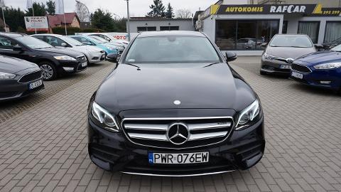 Mercedes-Benz Klasa E W213  (150KM) - 94 999  PLN, 2017 - Zielona Góra - wyprzedaż | Autoria.pl