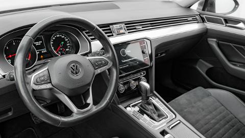 Volkswagen Passat B8  (190KM) - 99 850  PLN, 2020 - Gdańsk - wyprzedaż | Autoria.pl