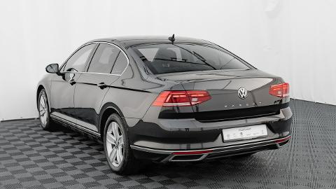 Volkswagen Passat B8  (190KM) - 99 850  PLN, 2020 - Gdańsk - wyprzedaż | Autoria.pl