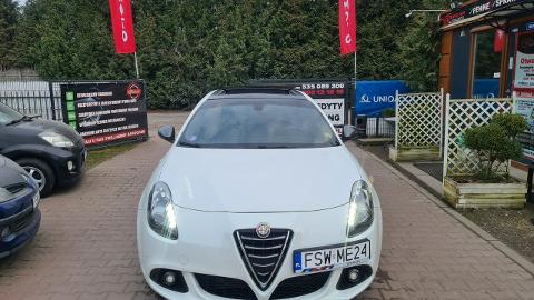 Alfa Romeo Giulietta (170KM) - 59 900  PLN, 2015 - Świebodzin - wyprzedaż | Autoria.pl