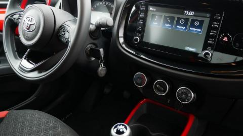 Toyota Aygo X (72KM) - 65 800  PLN, 2022 - Goczałkowice-Zdrój - wyprzedaż | Autoria.pl