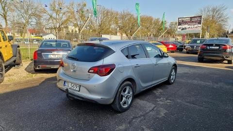 Opel Astra J  (130KM) - 26 990  PLN, 2014 - Słupsk - wyprzedaż | Autoria.pl