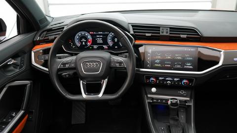 Audi Q3  (230KM) -  185 850  PLN, 2018 - Kielce - wyprzedaż | Autoria.pl