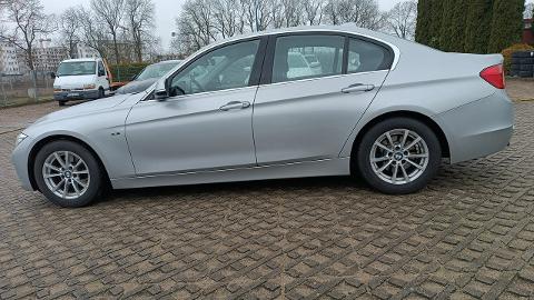 BMW Seria  3 F30/F31  (163KM) - 63 500  PLN, 2014 - Gorzów Wielkopolski - wyprzedaż | Autoria.pl