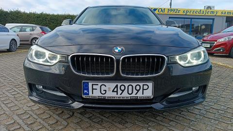 BMW Seria  3 F30/F31  (136KM) - 49 900  PLN, 2013 - Gorzów Wielkopolski - wyprzedaż | Autoria.pl