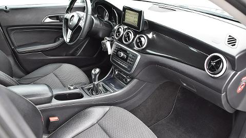 Mercedes-Benz CLA (136KM) - 59 900  PLN, 2014 - Nowe Kucice - wyprzedaż | Autoria.pl