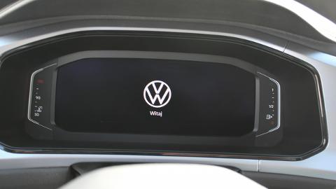 Volkswagen T-Roc (150KM) - 81 220  PLN, 2022 - Warszawa - wyprzedaż | Autoria.pl