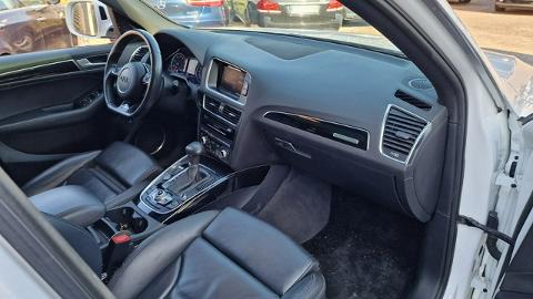 Audi Q5 8R  (224KM) - 75 990  PLN, 2016 - Słupsk - wyprzedaż | Autoria.pl