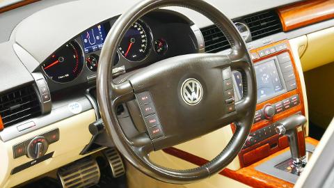 Volkswagen Phaeton (224KM) - 24 900  PLN, 2006 - Długołęka - wyprzedaż | Autoria.pl