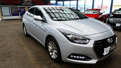 Hyundai i40 (141KM) - 72 900  PLN, 2018 - Mysłowice - wyprzedaż | Autoria.pl