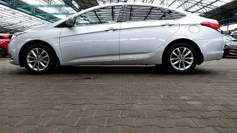 Hyundai i40 (141KM) - 72 900  PLN, 2018 - Mysłowice - wyprzedaż | Autoria.pl