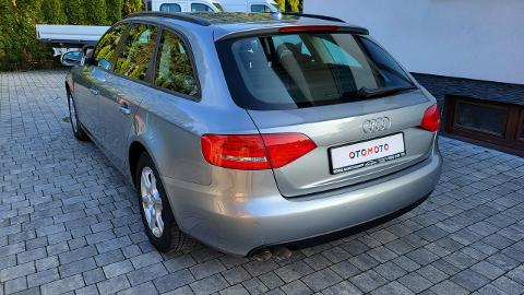 Audi A4 B8  (140KM) - 28 500  PLN, 2009 - Jatutów - wyprzedaż | Autoria.pl