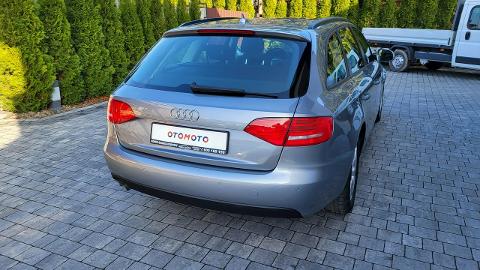 Audi A4 B8  (140KM) - 28 500  PLN, 2009 - Jatutów - wyprzedaż | Autoria.pl