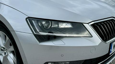 Škoda Superb III  (150KM) - 77 900  PLN, 2018 - Kamienna Góra - wyprzedaż | Autoria.pl