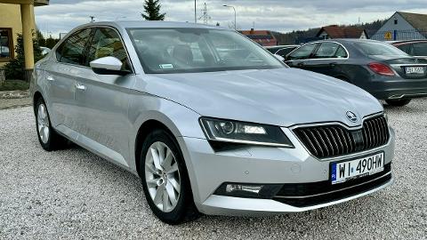 Škoda Superb III  (150KM) - 77 900  PLN, 2018 - Kamienna Góra - wyprzedaż | Autoria.pl