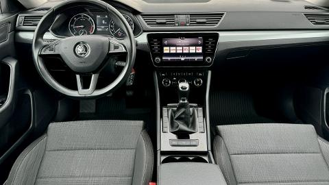 Škoda Superb III  (150KM) - 77 900  PLN, 2018 - Kamienna Góra - wyprzedaż | Autoria.pl